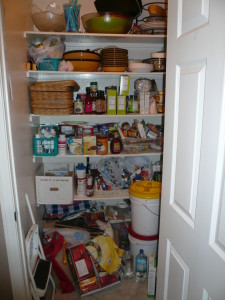 BEFORE-Pantry1